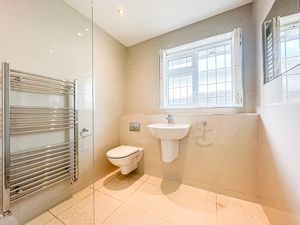 Photo 13- click for photo gallery